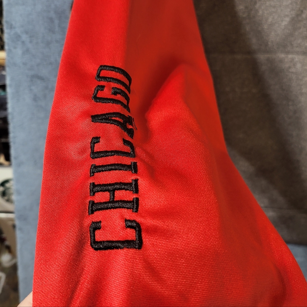 NHL Chicago Blackhawks Hoodie Men's 2XL Red/Gray Embroidered Hooded Sweatshirt - Picture 3 of 10